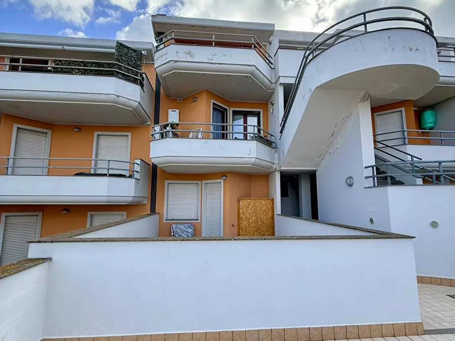 Immagine 2 di Appartamento in vendita  in via Volta a Valledoria