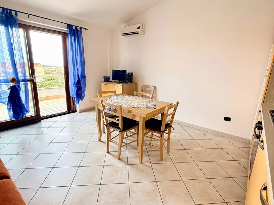 Immagine 4 di Appartamento in vendita  in via Volta a Valledoria