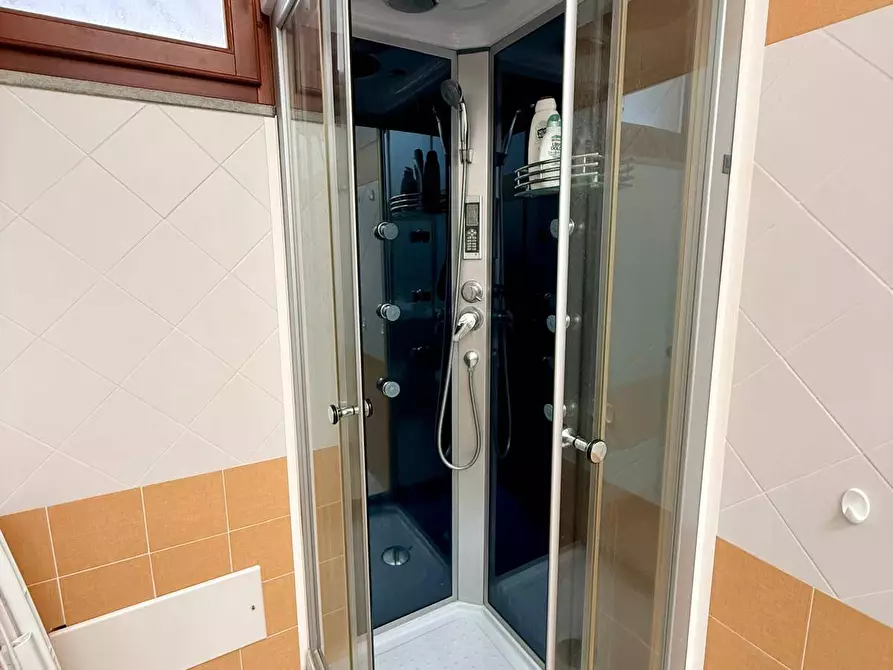 Immagine 22 di Appartamento in vendita  in via Volta a Valledoria