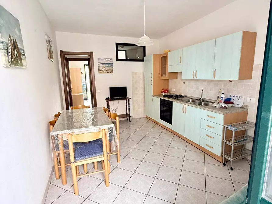 Immagine 3 di Appartamento in vendita  in via Perugia a Valledoria