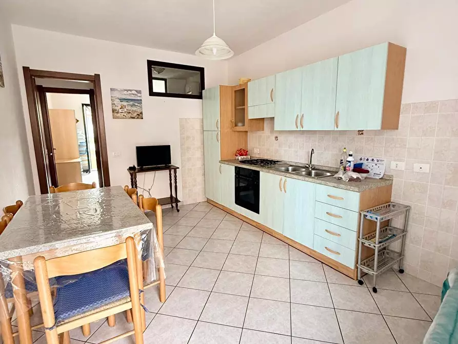 Immagine 4 di Appartamento in vendita  in via Perugia a Valledoria