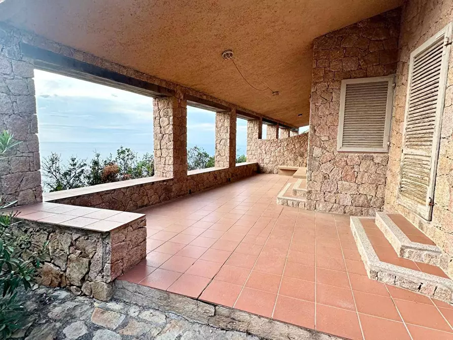 Immagine 2 di Villa in vendita  in via Prunzilvunu a Trinità D'agultu E Vignola