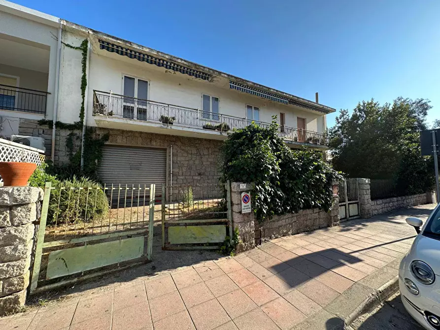 Immagine 1 di Appartamento in vendita  in corso Europa 120 a Valledoria