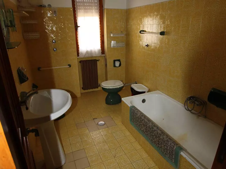 Immagine 63 di Appartamento in vendita  in corso Europa 120 a Valledoria