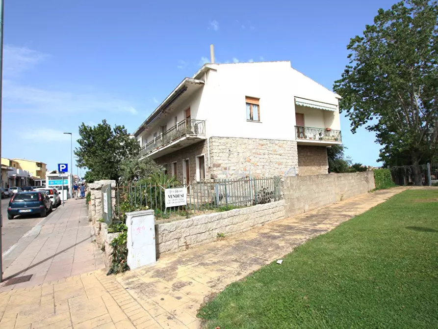 Immagine 82 di Appartamento in vendita  in corso Europa 120 a Valledoria