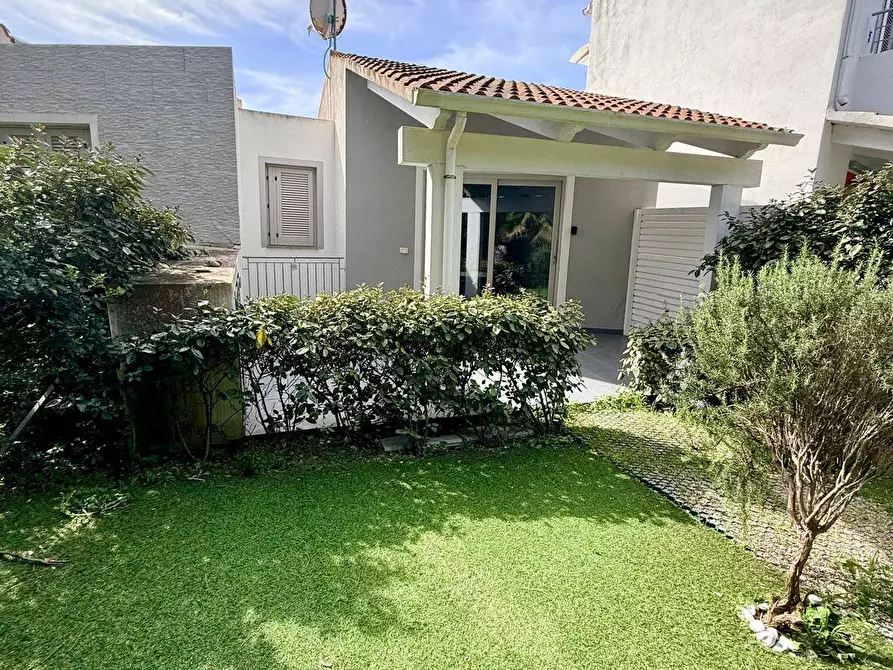 Immagine 1 di Villetta a schiera in vendita  in Pineta S.Pietro a Valledoria