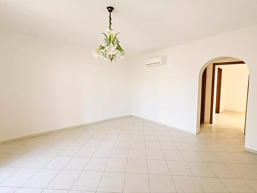 Immagine 4 di Appartamento in vendita  in via Colombo a Valledoria