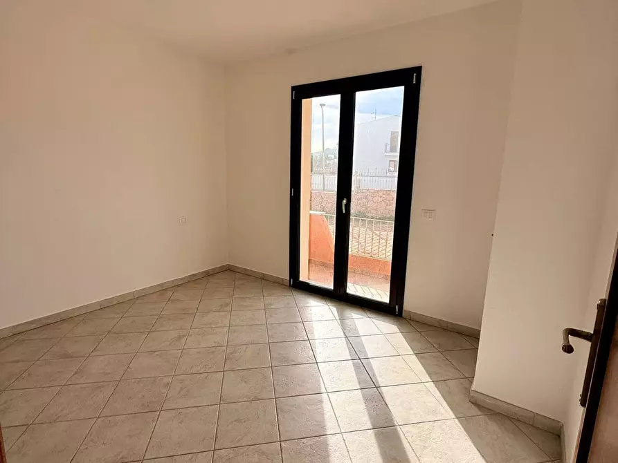 Immagine 11 di Appartamento in vendita  in via Colombo a Valledoria