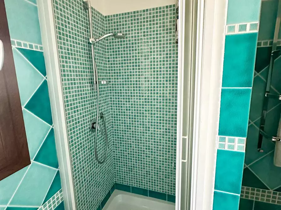 Immagine 18 di Appartamento in vendita  in via Nuoro 20 a Valledoria