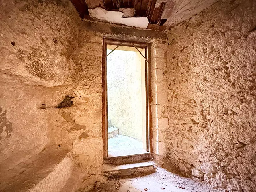 Immagine 13 di Residence in vendita  in via Nazionale a Sedini