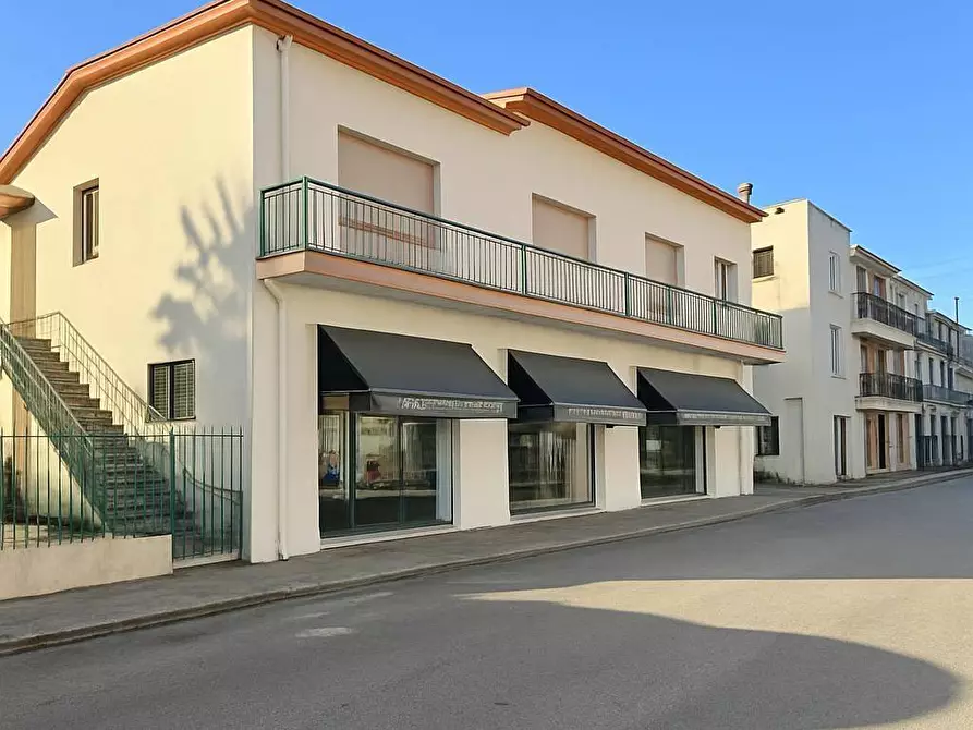 Immagine 2 di Appartamento in vendita  in via Caprera a Valledoria