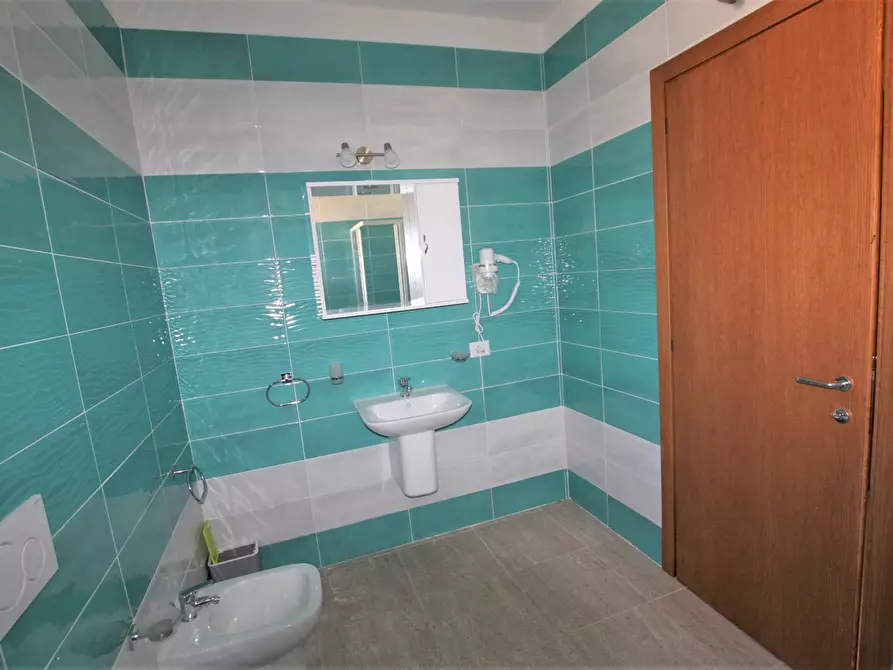 Immagine 10 di Appartamento in affitto  in via Pascoli a Badesi