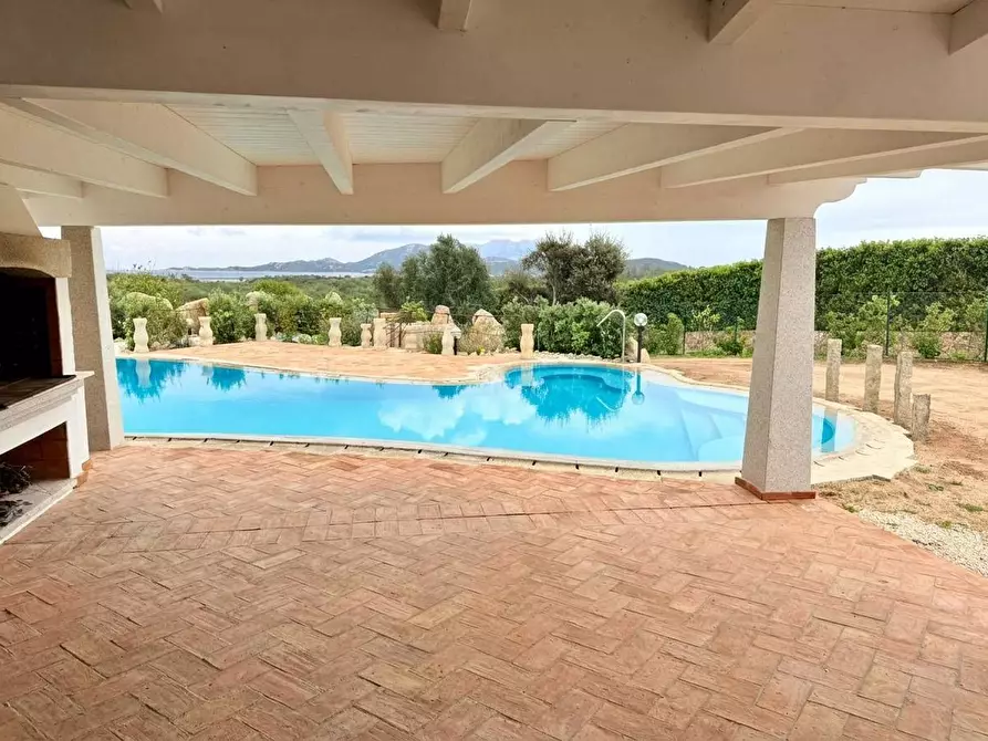 Immagine 4 di Villa in vendita  in Le  Saline a Olbia