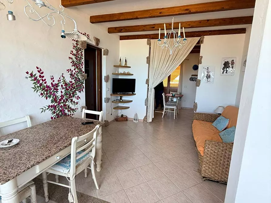 Immagine 7 di Appartamento in vendita  in Isola Rossa via La Marinedda a Trinità D'agultu E Vignola