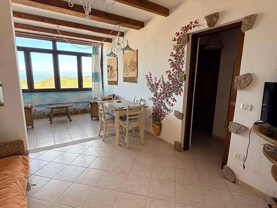 Immagine 8 di Appartamento in vendita  in Isola Rossa via La Marinedda a Trinità D'agultu E Vignola