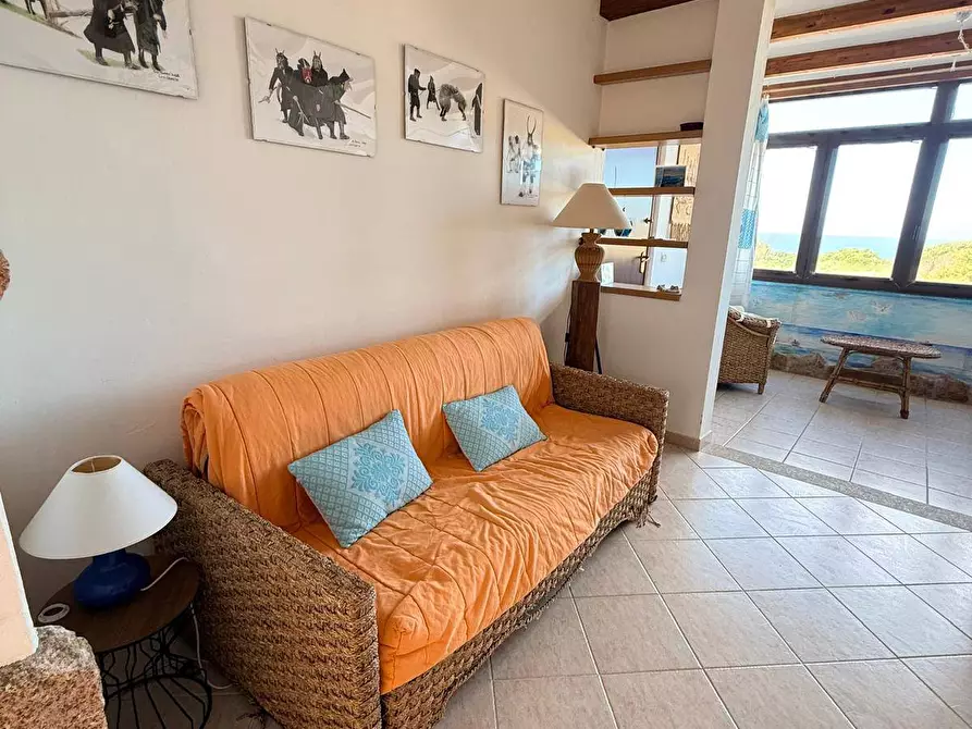 Immagine 13 di Appartamento in vendita  in Isola Rossa via La Marinedda a Trinità D'agultu E Vignola