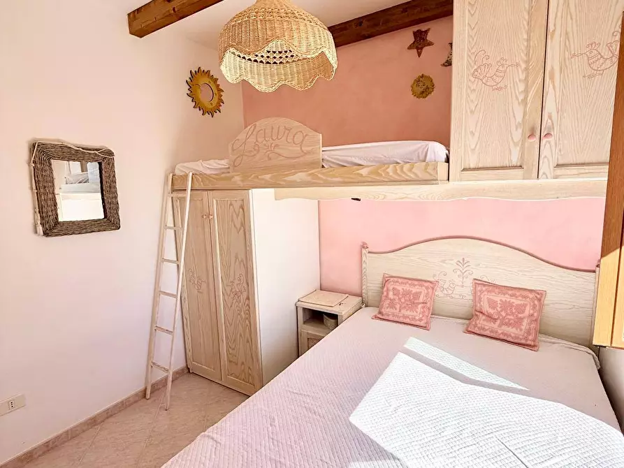 Immagine 24 di Appartamento in vendita  in Isola Rossa via La Marinedda a Trinità D'agultu E Vignola