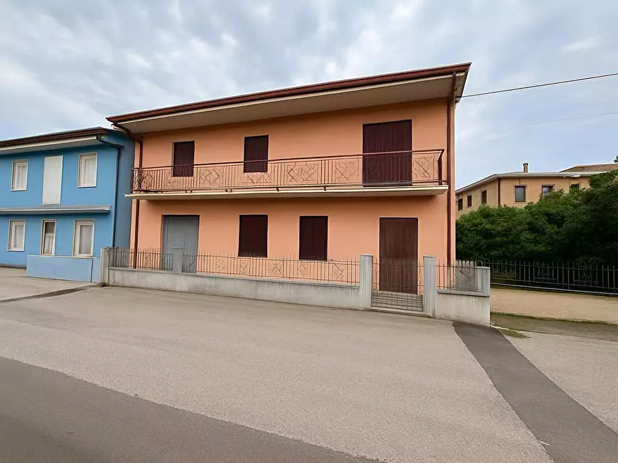 Immagine 1 di Appartamento in vendita  in via Laigheddu 5 a Badesi