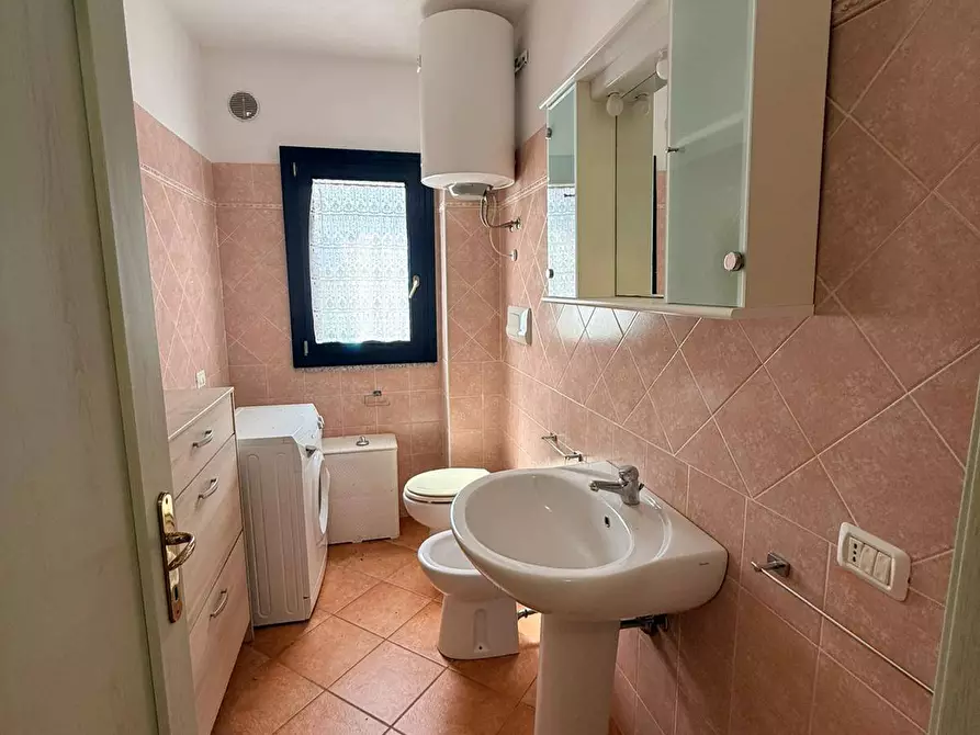 Immagine 10 di Appartamento in vendita  in via Mazzini a Valledoria