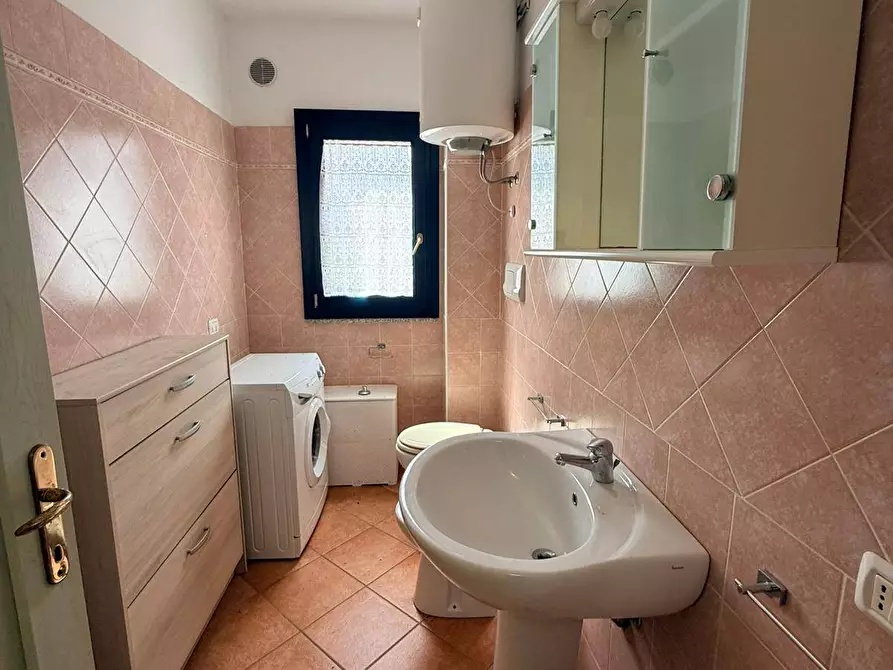 Immagine 11 di Appartamento in vendita  in via Mazzini a Valledoria