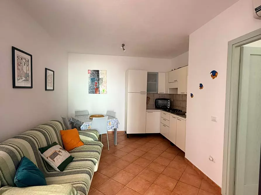 Immagine 14 di Appartamento in vendita  in via Mazzini a Valledoria