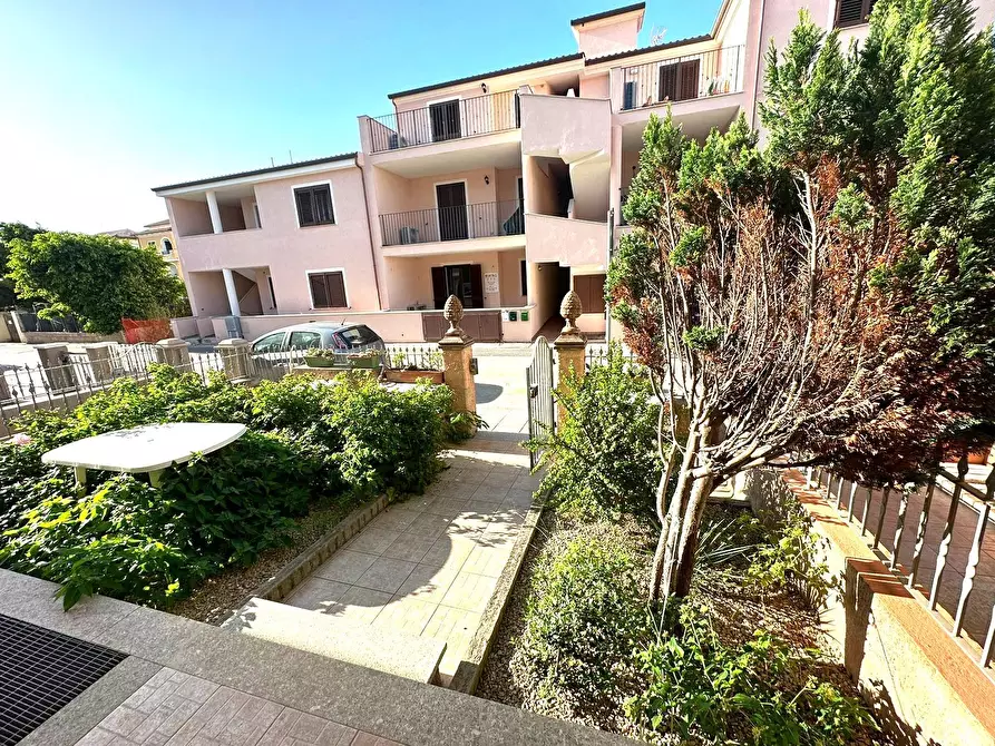 Immagine 3 di Appartamento in vendita  in via Perugia a Valledoria