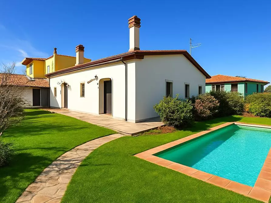 Immagine 31 di Appartamento in vendita  in via Piave a Valledoria