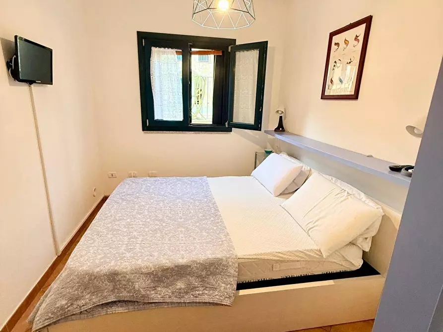 Immagine 16 di Appartamento in vendita  in via Mazzini a Valledoria
