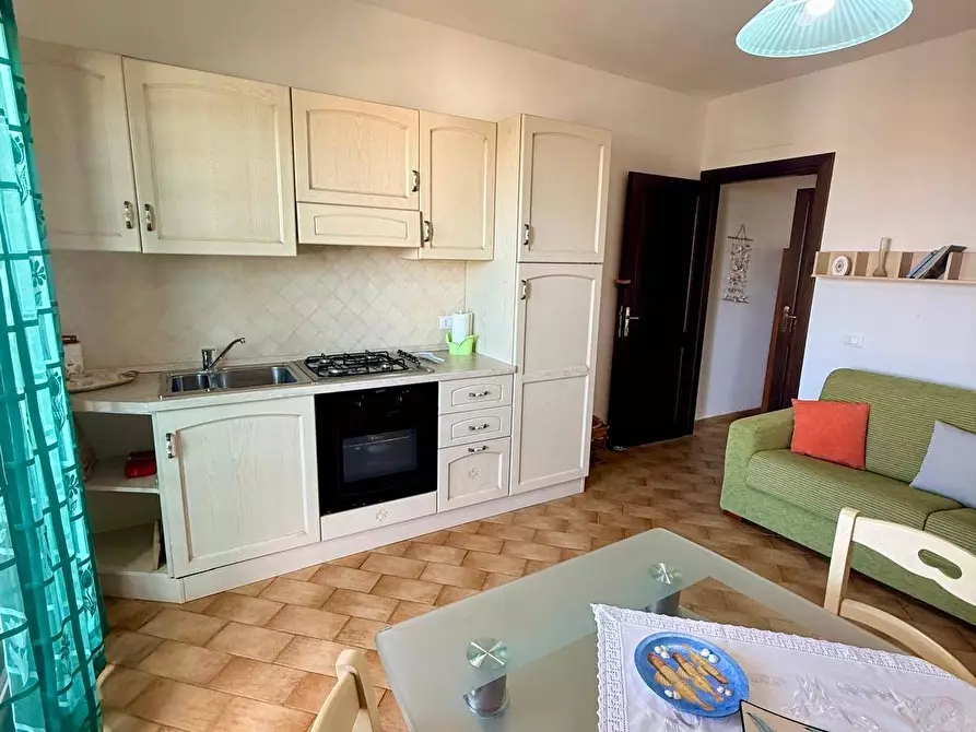 Immagine 7 di Appartamento in vendita  in via Oristano 9 a Valledoria