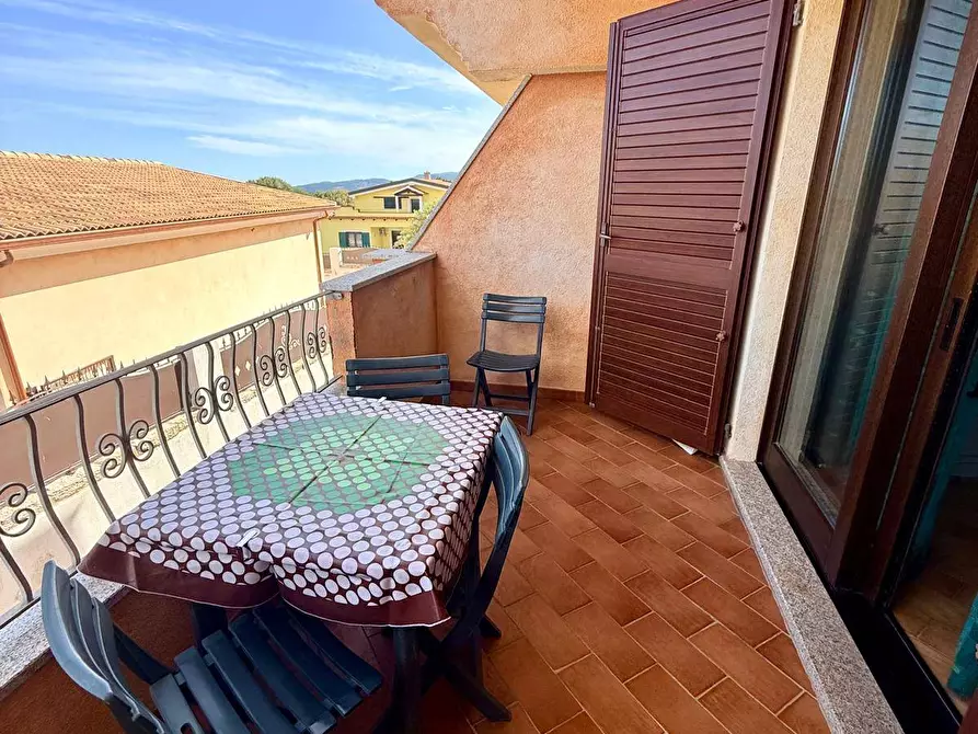 Immagine 10 di Appartamento in vendita  in via Oristano 9 a Valledoria