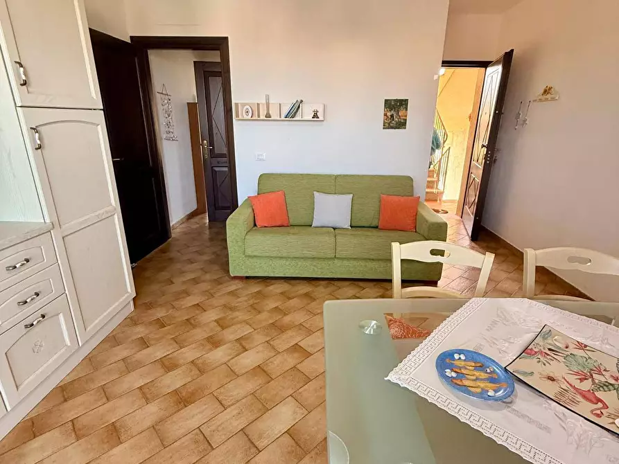 Immagine 8 di Appartamento in vendita  in via Oristano 9 a Valledoria