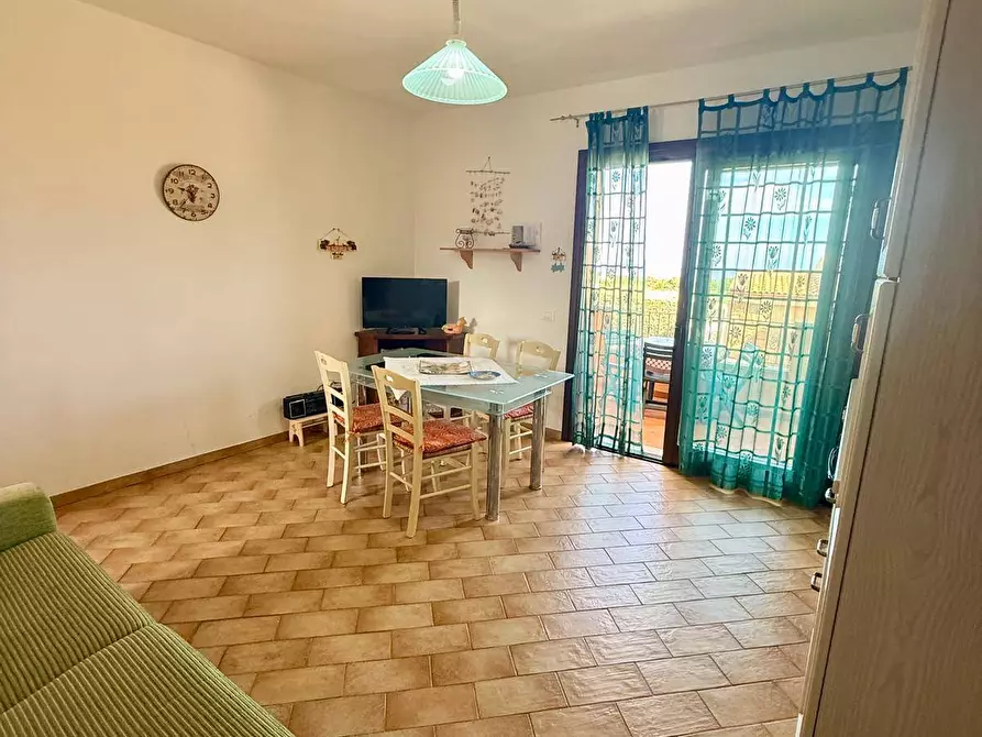 Immagine 4 di Appartamento in vendita  in via Oristano 9 a Valledoria