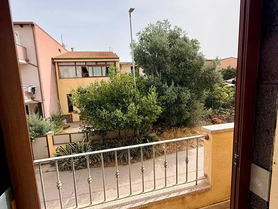 Immagine 3 di Appartamento in vendita  in via dei navigatori a Valledoria