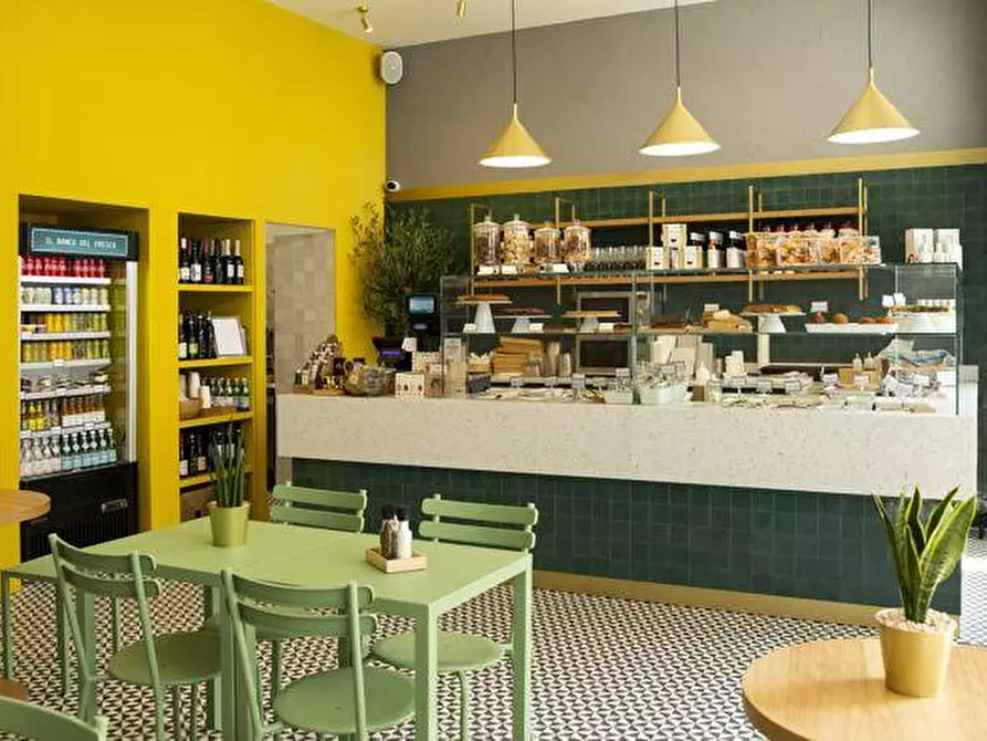 Immagine 3 di Attività commerciale in affitto  in Via Vincenzo Gioberti 70 a Firenze