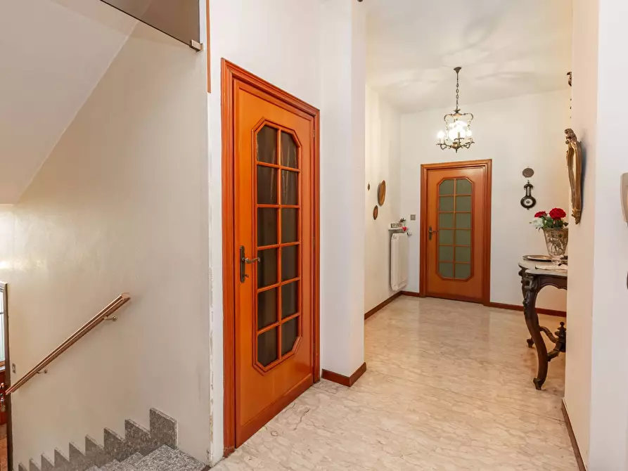 Immagine 6 di Appartamento in vendita  in Via Val Della Torre a Torino