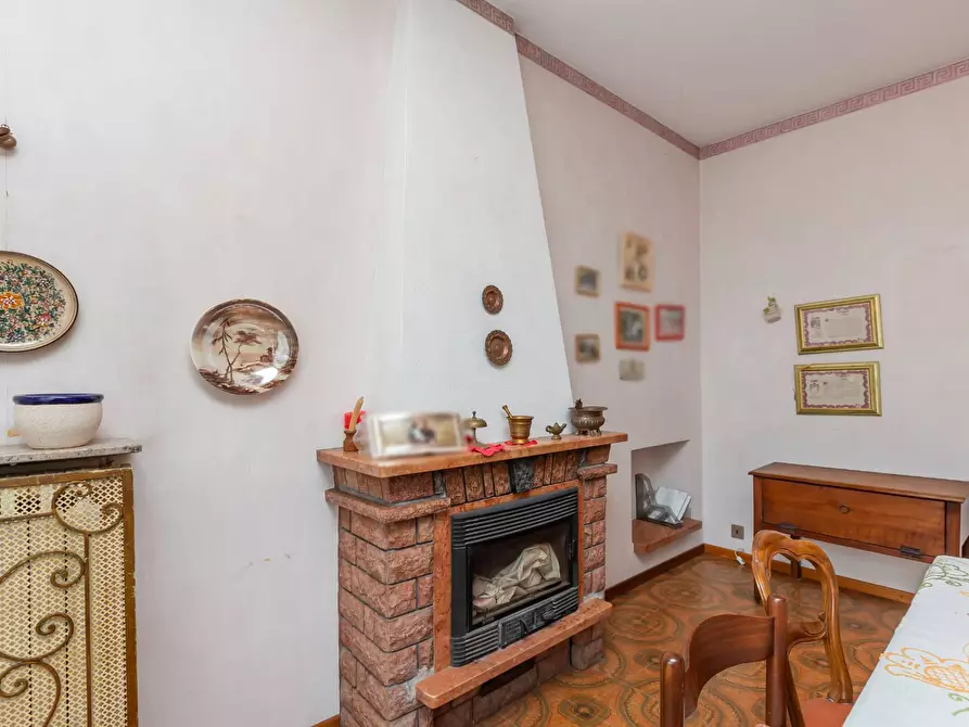 Immagine 10 di Appartamento in vendita  in Via Val Della Torre a Torino