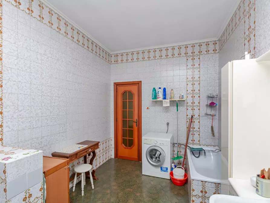 Immagine 21 di Appartamento in vendita  in Via Val Della Torre a Torino