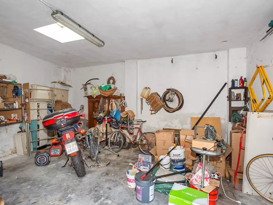 Immagine 27 di Appartamento in vendita  in Via Val Della Torre a Torino