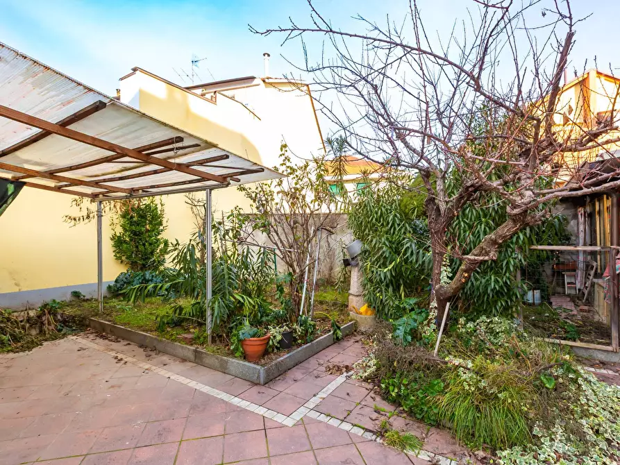 Immagine 28 di Appartamento in vendita  in Via Val Della Torre a Torino