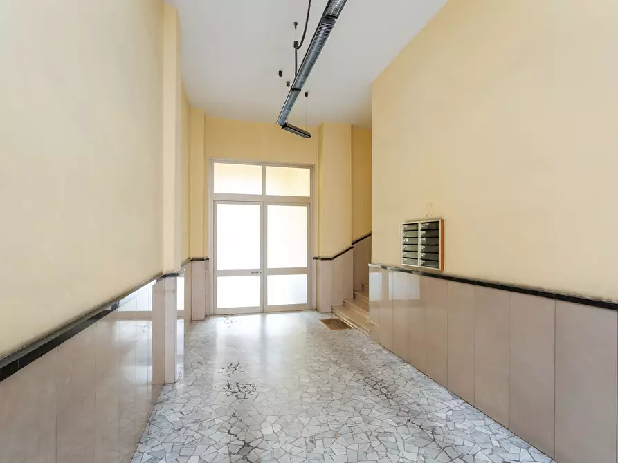 Immagine 3 di Appartamento in vendita  in Val della Torre 111 a Torino