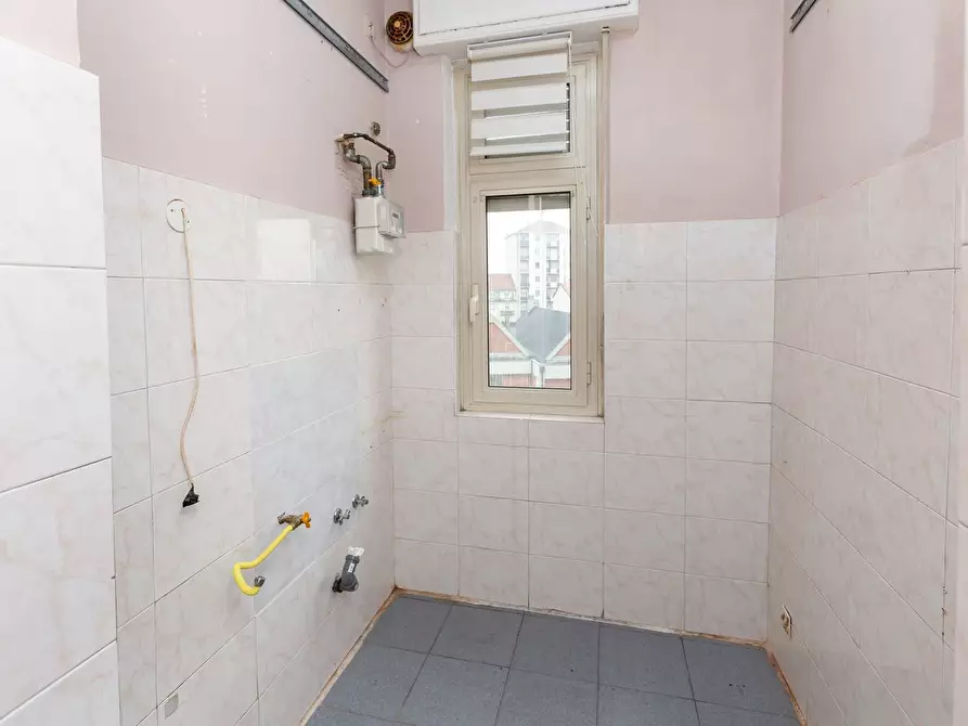 Immagine 20 di Appartamento in vendita  in Val della Torre 111 a Torino