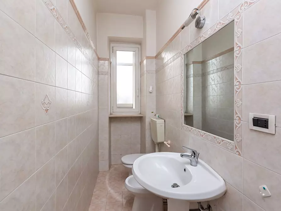 Immagine 18 di Appartamento in vendita  in Potenza 99 a Torino