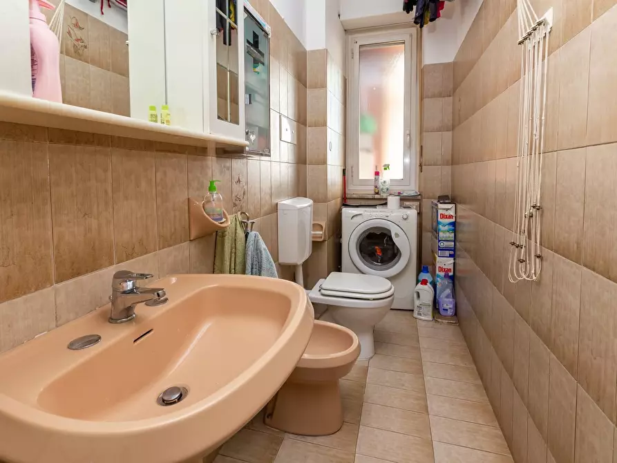 Immagine 10 di Appartamento in vendita  in Giosuè Borsi 74 a Torino