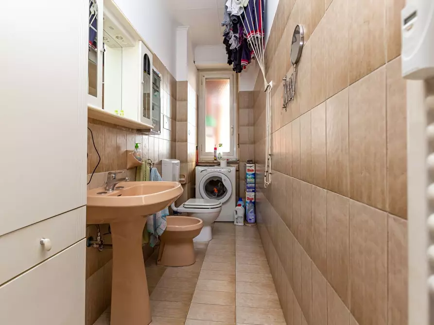 Immagine 11 di Appartamento in vendita  in Giosuè Borsi 74 a Torino