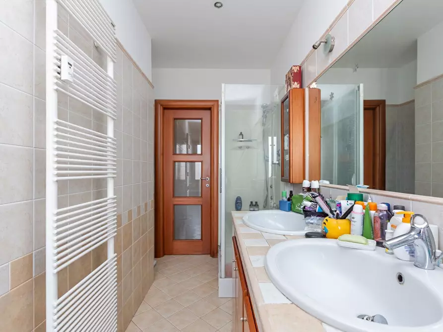 Immagine 13 di Appartamento in vendita  in Forlì 22 a Torino