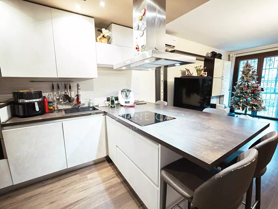 Immagine 6 di Villetta a schiera in vendita  a Segrate