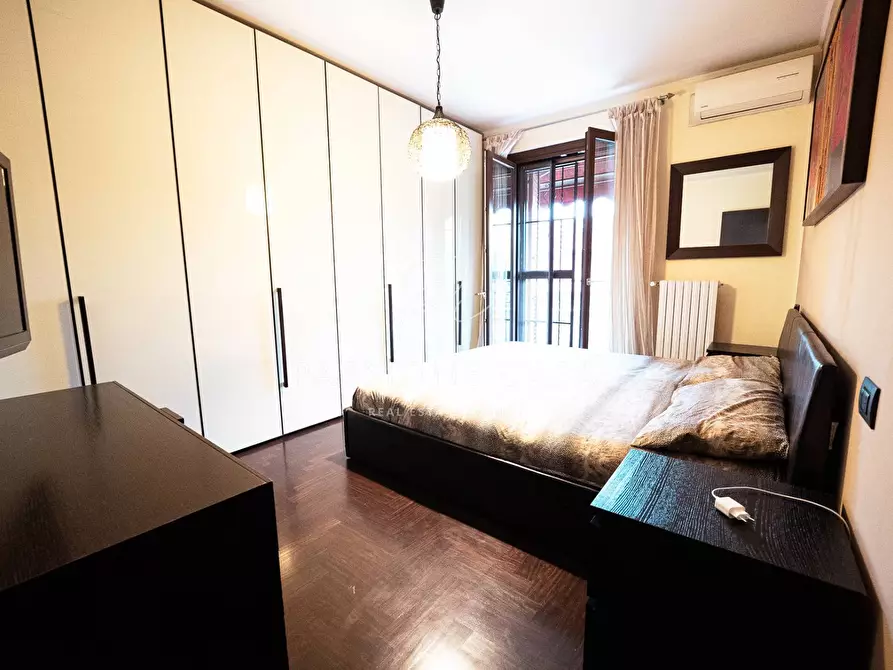 Immagine 12 di Villetta a schiera in vendita  a Segrate