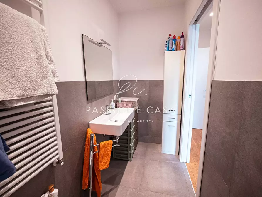 Immagine 9 di Appartamento in vendita  in via Negroli 39 a Milano