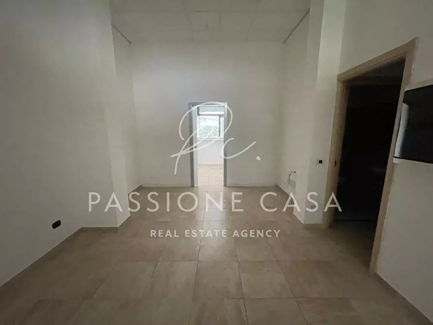 Immagine 11 di Negozio in affitto  in via Roma 23 a Segrate