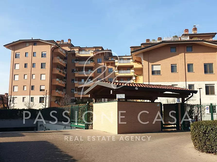 Immagine 2 di Box auto in affitto  in Via Roma 23 a Segrate